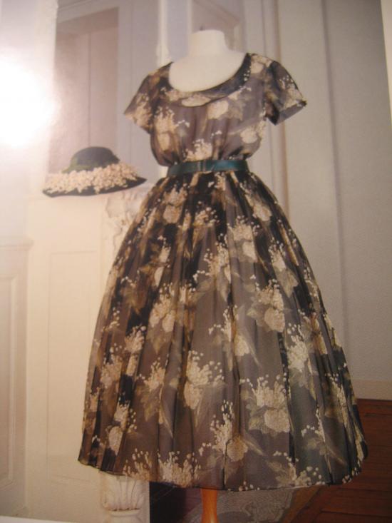 Christian DIOR - Robe du mois de mai - 1957